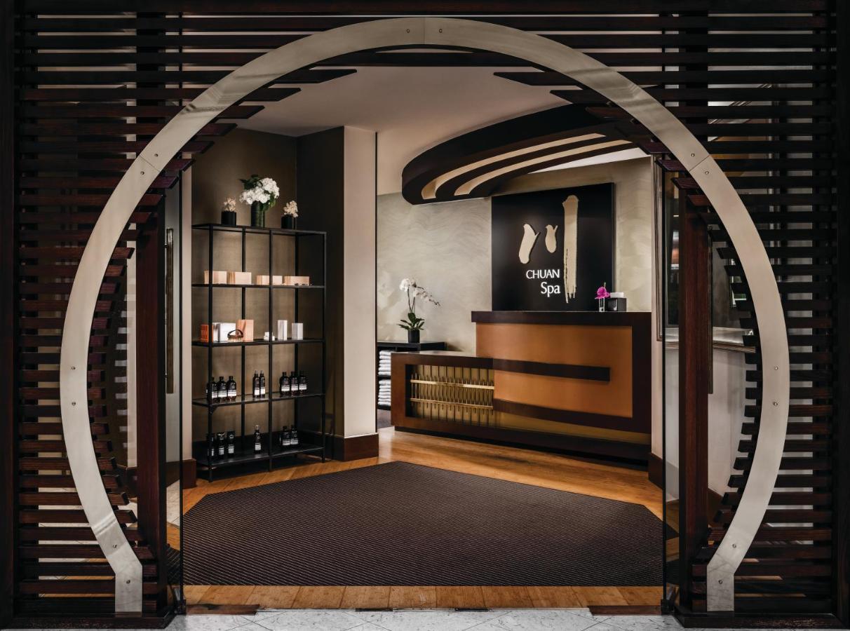 Hotel The Langham Melbourne Esterno foto Entrance to the spa