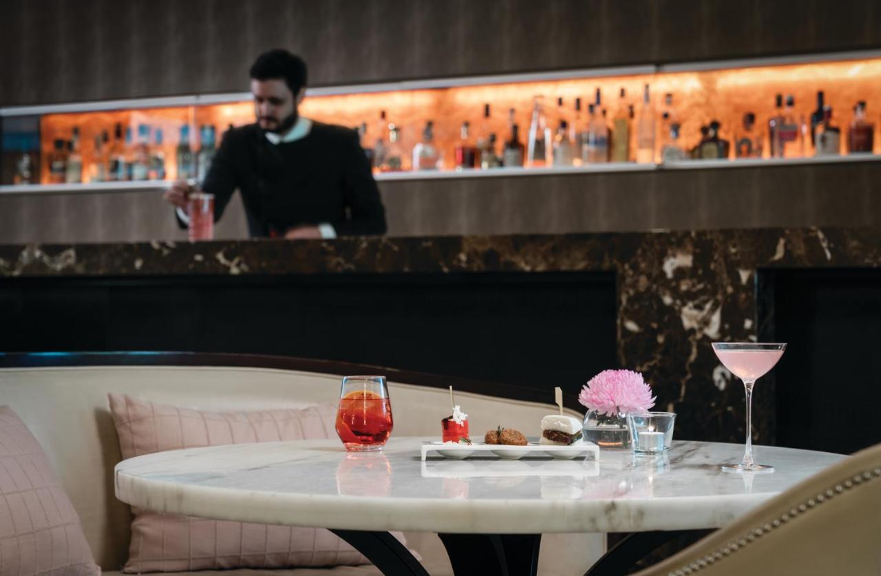 Hotel The Langham Melbourne Esterno foto The Bar