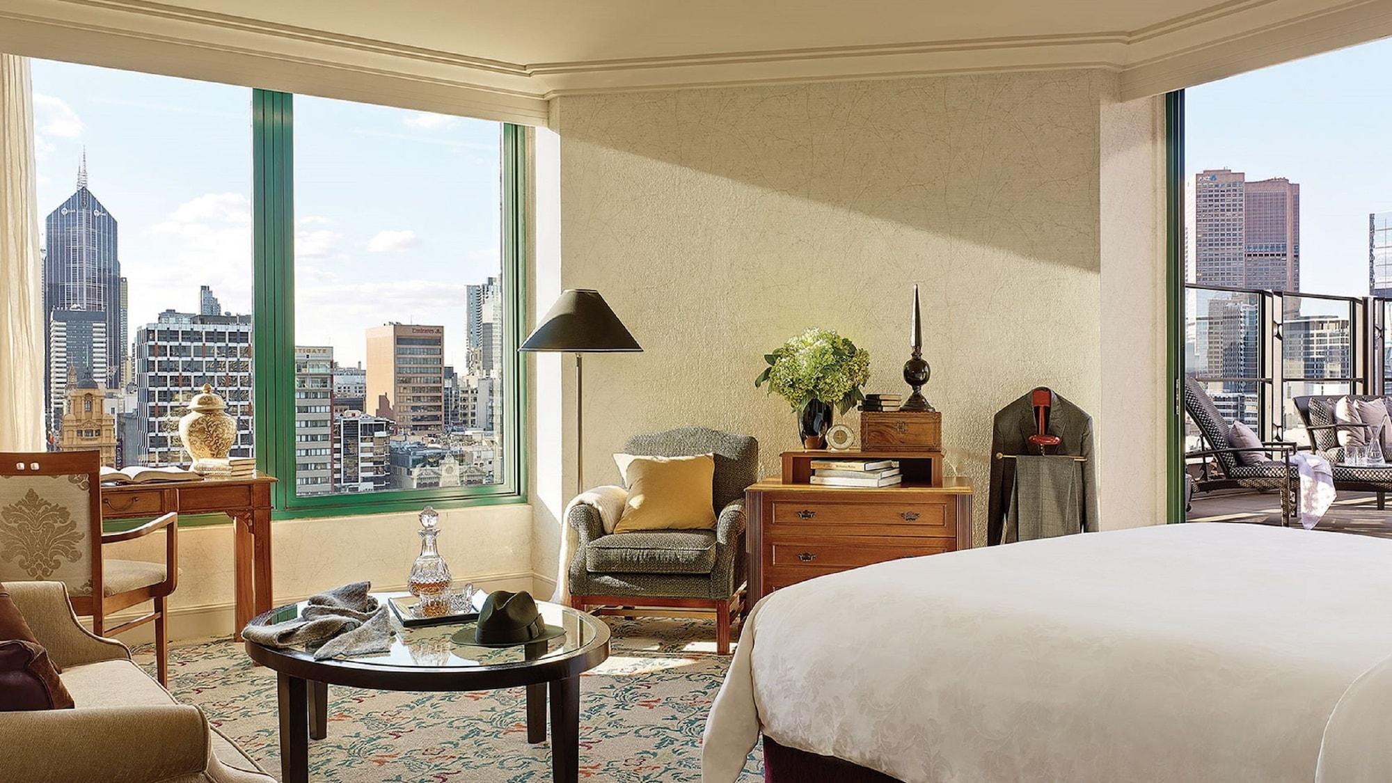 Hotel The Langham Melbourne Esterno foto A guest room at the Four Seasons Hotel