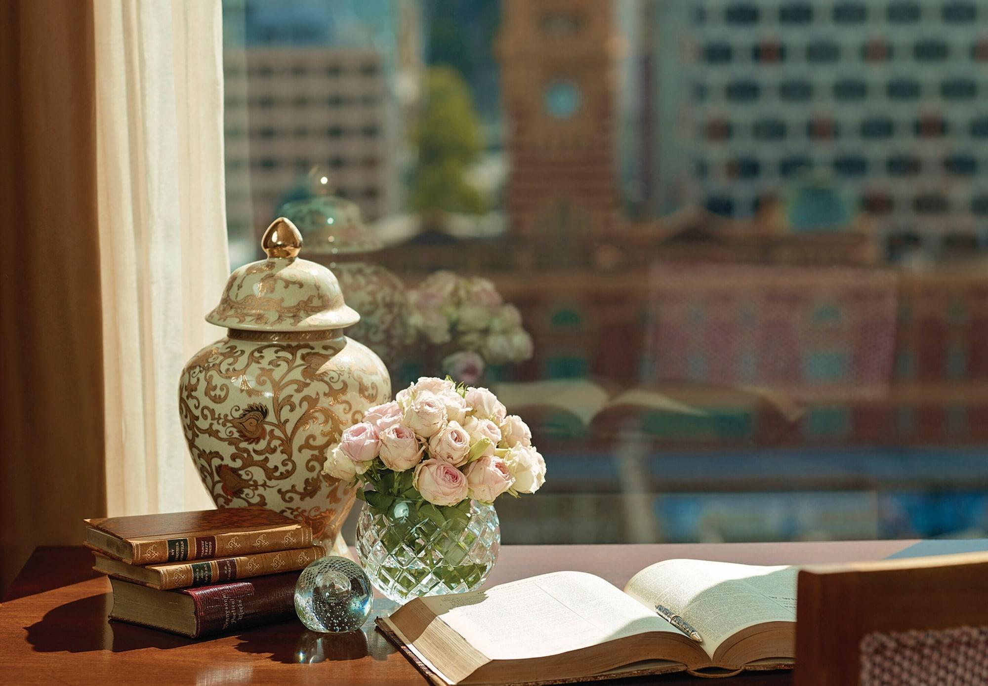 Hotel The Langham Melbourne Esterno foto A view of the library
