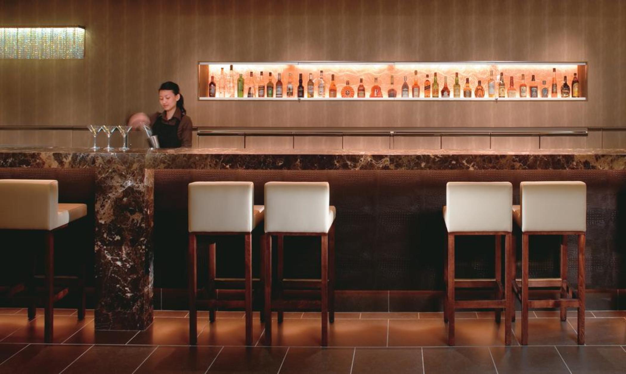 Hotel The Langham Melbourne Esterno foto The bar at the lounge
