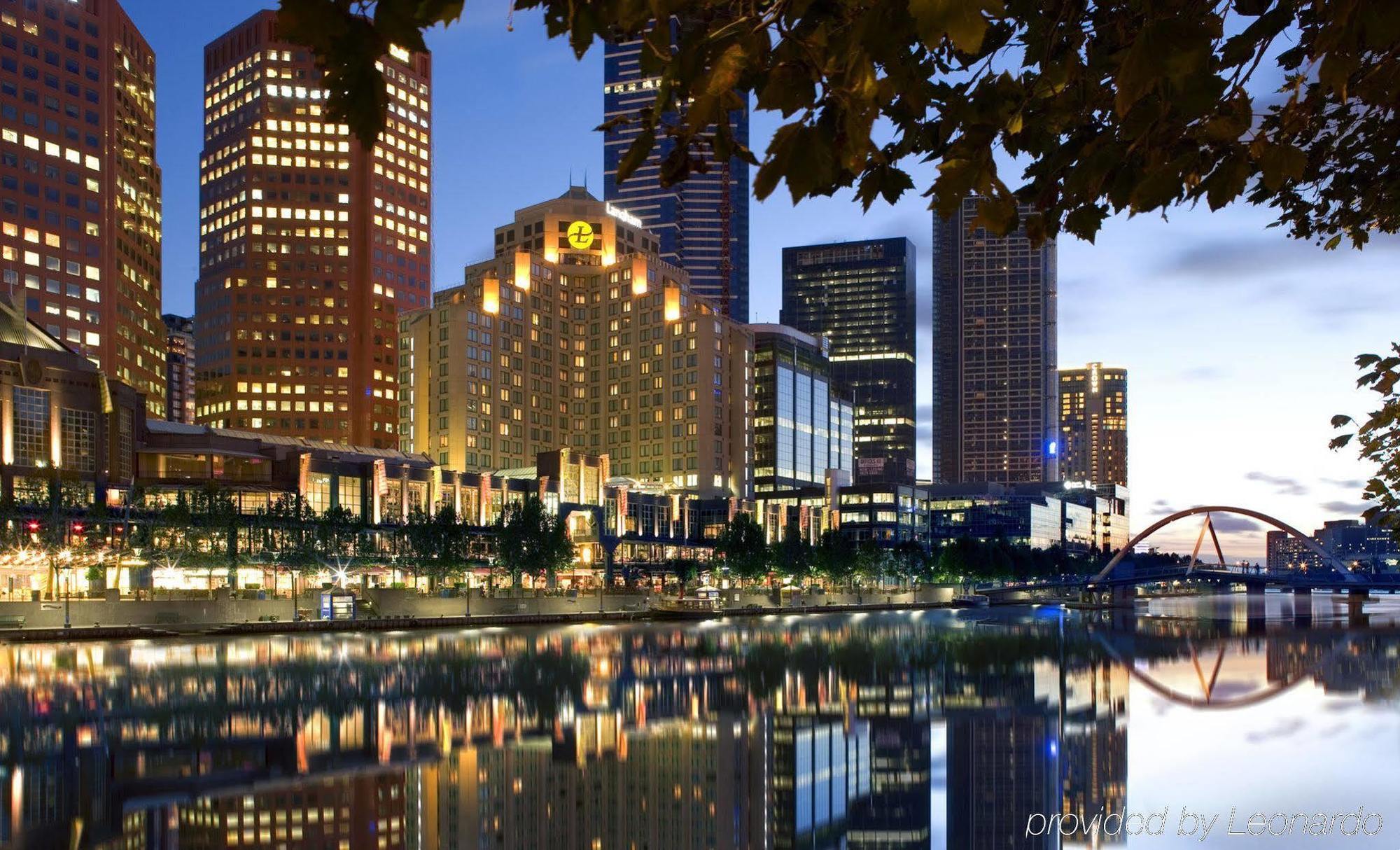 Hotel The Langham Melbourne Esterno foto The South Bank district